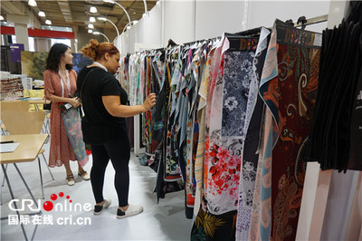 第十九届中国纺织服装贸易展览会在纽约开幕